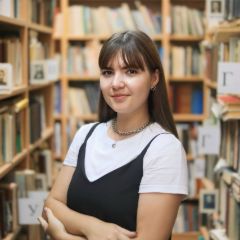 Стешиц Алина
