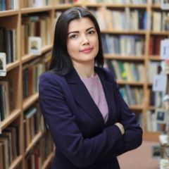 Литвинова Анна